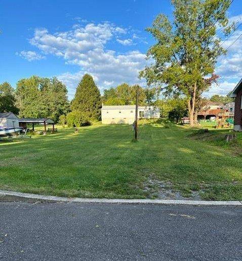 Willow Avenue, Walnutport Borough, PA 18088