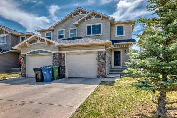 Calgary, AB T3K 6C7,19 Panatella Mews NW