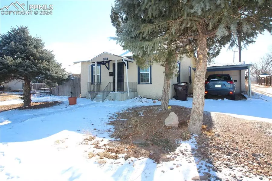 1004 W Adams AVE, Pueblo, CO 81004