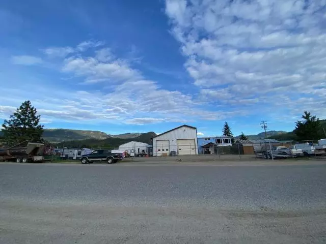 Barriere, BC V0E 1E0,5115 BARRIERE TOWN RD