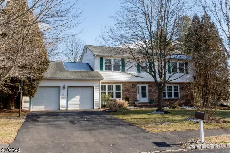 Raritan Twp., NJ 08822,7 Aberdeen Cir