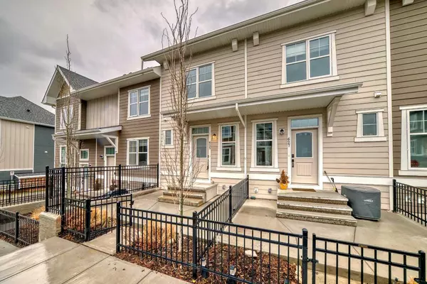 Calgary, AB T3M 2C3,625 Cranbrook WALK SE