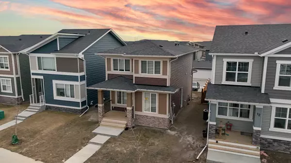 Chestermere, AB T1X2A2,16 Dawson Harbour Villas