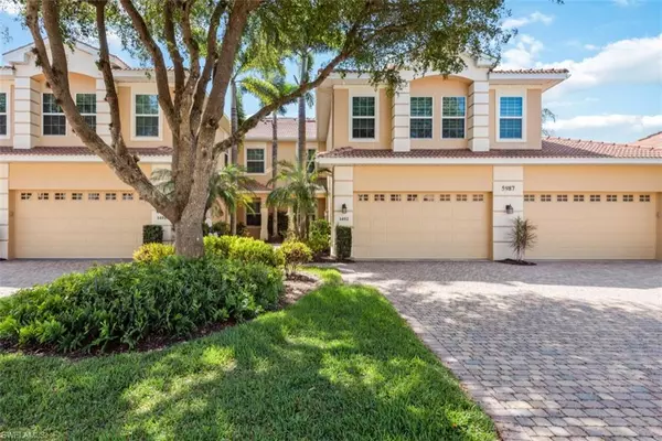 5987 Trophy DR 1402, Naples, FL 34110