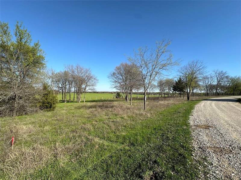 1 Scenic Drive, Lone Oak, TX 75453