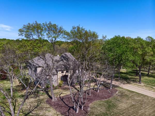 159 Pecan Crossing Court, Gunter, TX 75058