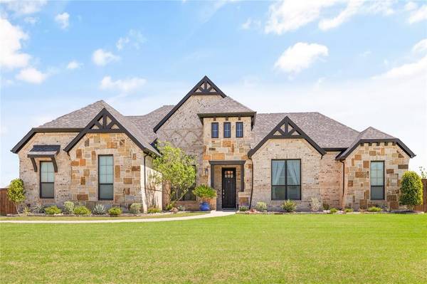 2560 Christine Lane, Midlothian, TX 76065