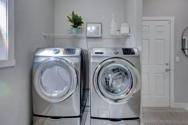 Strathmore, AB T1P0E9,653 Edgefield Gate