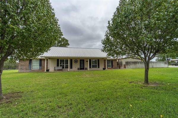 941 Apache Drive, De Leon, TX 76444