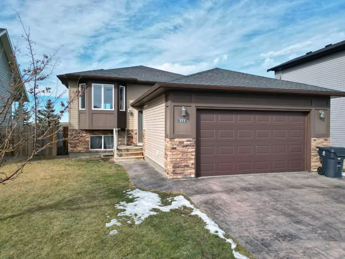 Lethbridge, AB T1J 5C3,271 Mt Sundial CT W