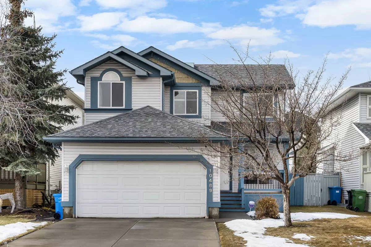 Calgary, AB T3A 5M2,10489 Hidden Valley DR NW