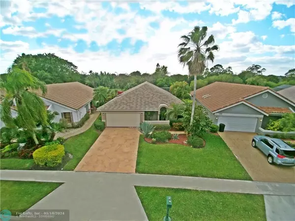 Boca Raton, FL 33428,11186 CLOVERLEAF Cir