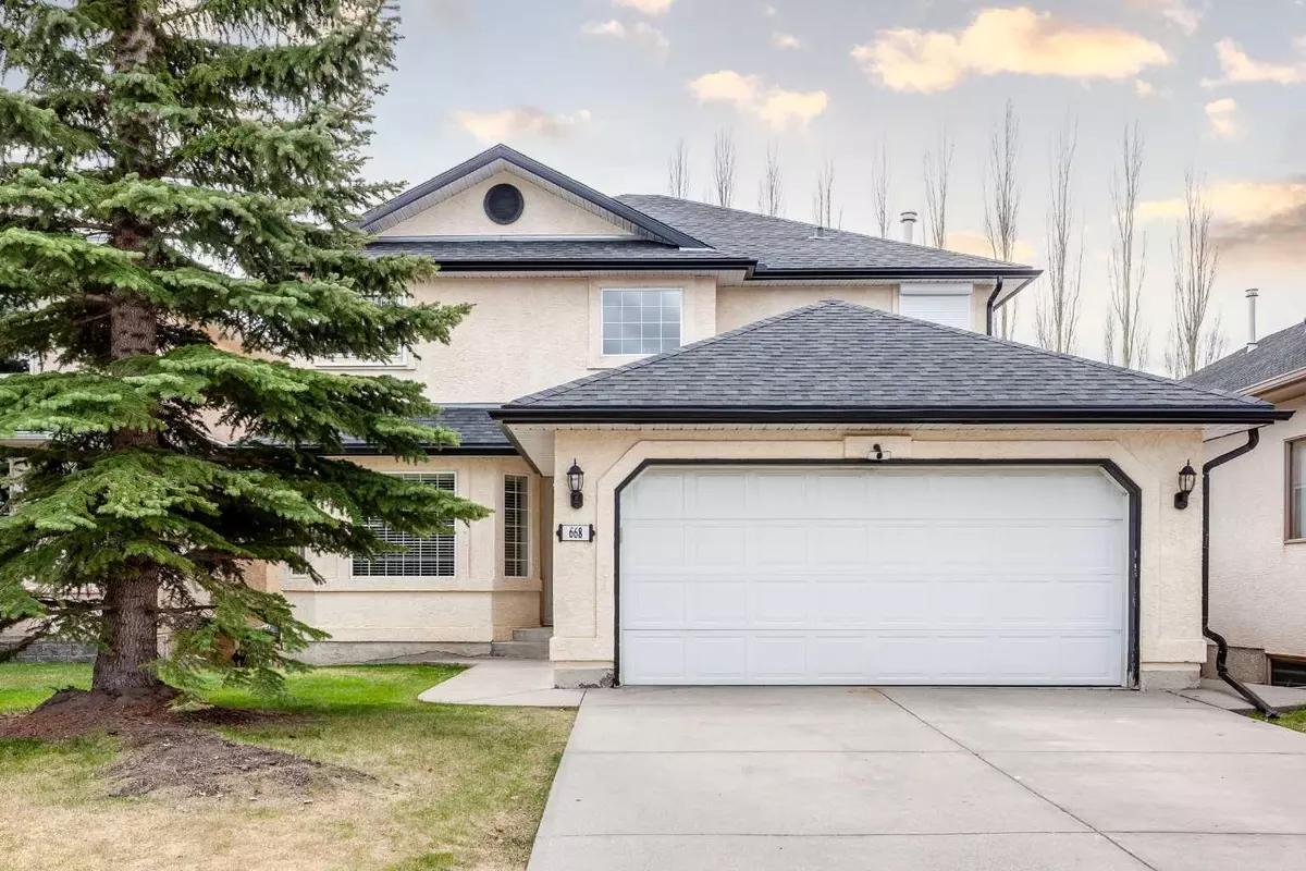 Calgary, AB T3L 2B2,668 Scimitar Bay NW