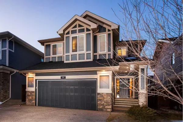 Calgary, AB T3M 1S5,96 Cranbrook PL SE