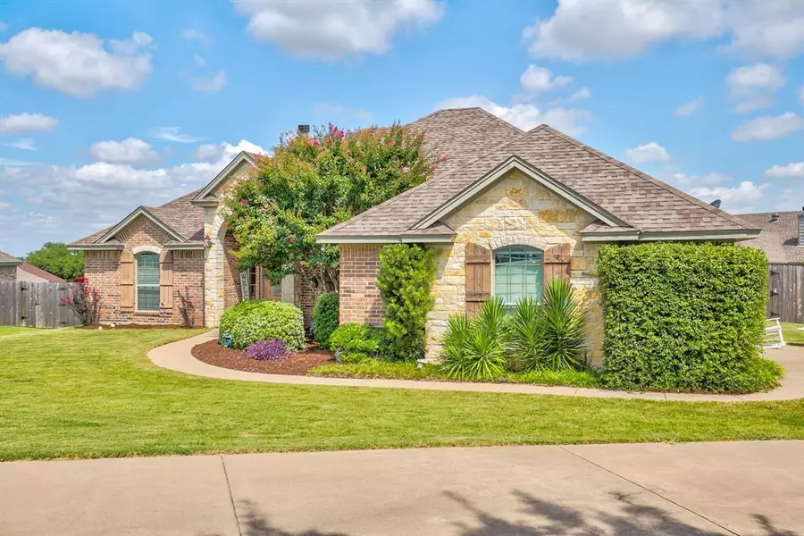 2701 Drift Court, Granbury, TX 76049