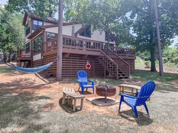 110 Barker Creek,  Scroggins,  TX 75480