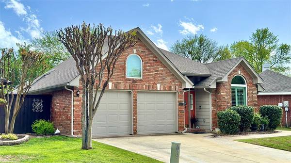 9002 Cumberland Drive, Irving, TX 75063