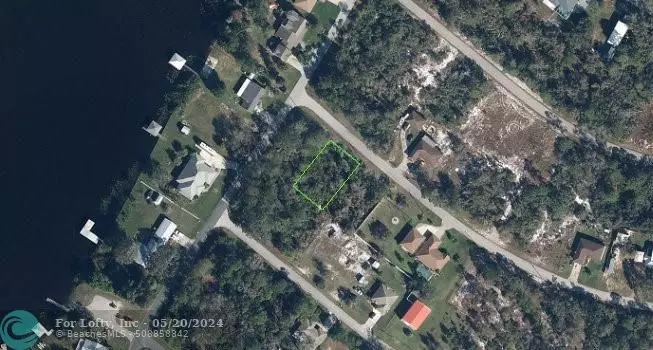 3060 Birch Rd, Lake Placid, FL 33852