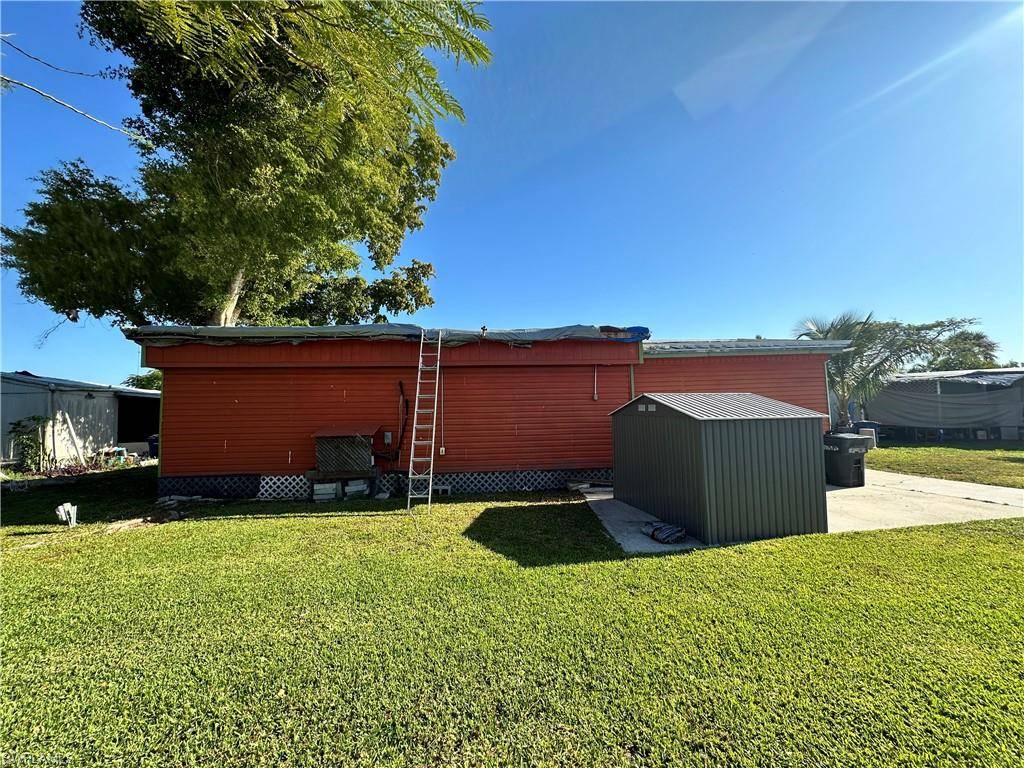 Fort Myers, FL 33908,16220 Cathy CT