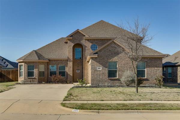 505 Stonelake Drive, Waxahachie, TX 75165