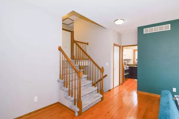 Iowa City, IA 52246,13 Coll Ct