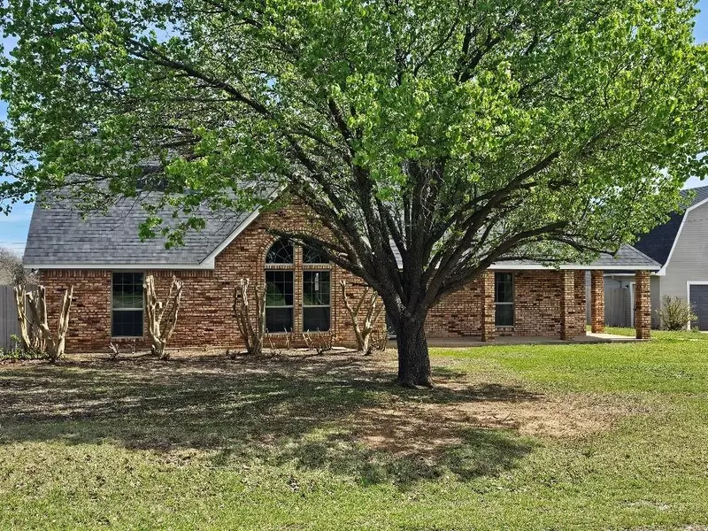 2726 Hill Lane, Keene, TX 76031