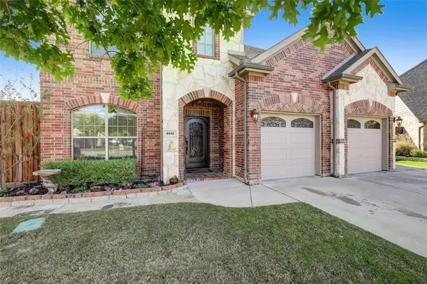 Fort Worth, TX 76262,4541 Seventeen Lakes Court