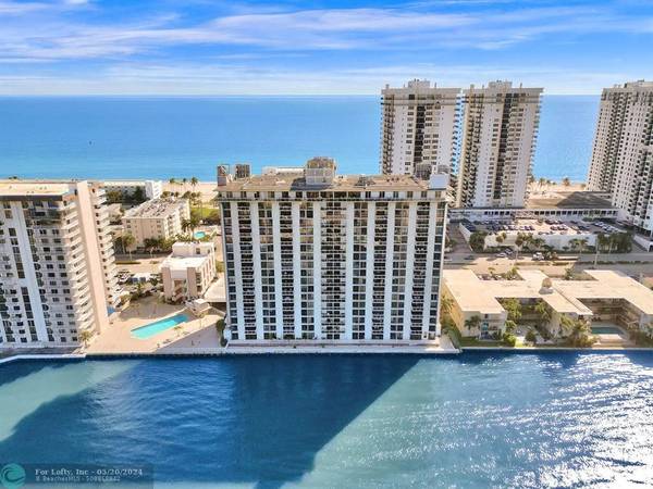 Hollywood, FL 33019,1600 S Ocean Dr  #16B