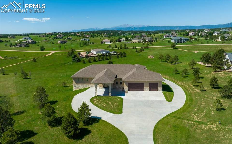 1336 Chapel Royal CT, Monument, CO 80132