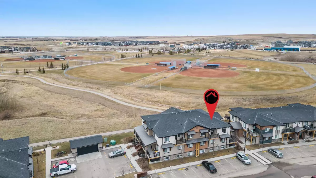 Airdrie, AB T4B 3S5,2781 Chinook Winds DR SW #8303