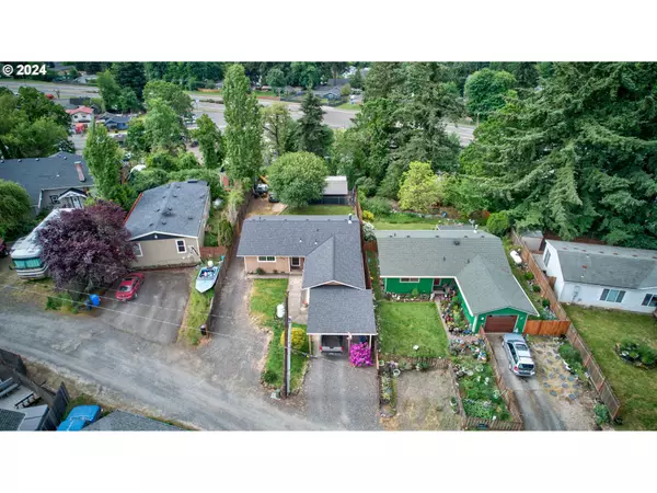 Estacada, OR 97023,444 NW CLIFF LN