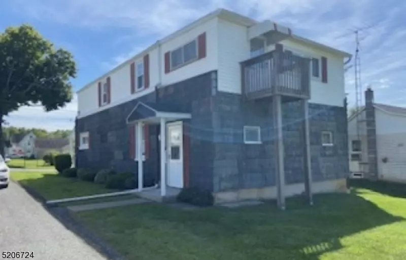 1431 Center St, Pohatcong Twp., NJ 08865