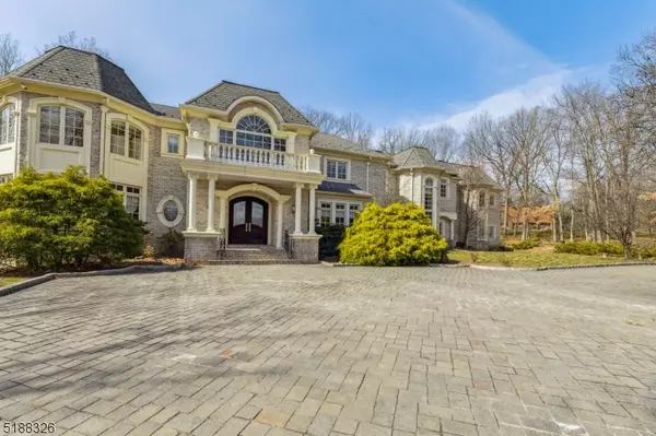 23 Burning Hollow Rd, Saddle River Boro, NJ 07458