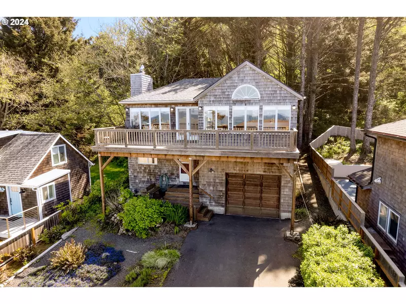 4647 LOGAN LN, Cannon Beach, OR 97110