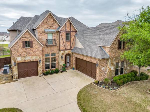 209 Crestbrook Drive, Rockwall, TX 75087