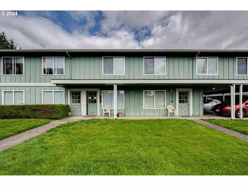 3314 MAPLE ST, Longview, WA 98632