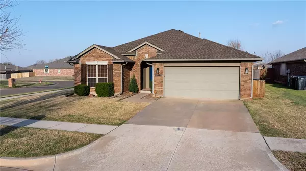 Edmond, OK 73013,16012 Deer Ct Court