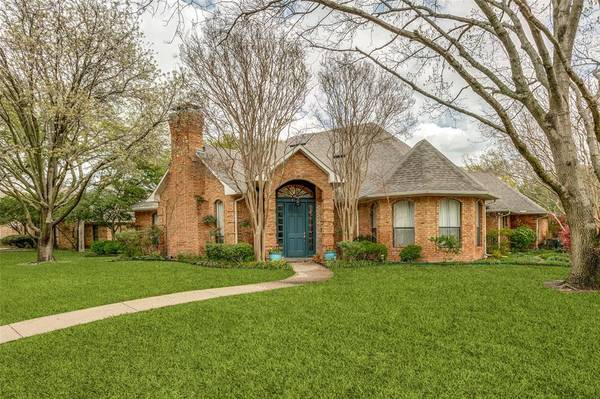 2112 Brandeis Drive, Richardson, TX 75082