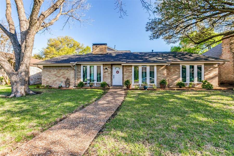 6917 Brentfield Drive, Dallas, TX 75248