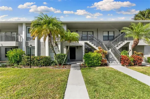 1232 Commonwealth CIR P-103, Naples, FL 34116