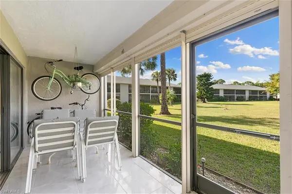 1232 Commonwealth CIR P-103, Naples, FL 34116