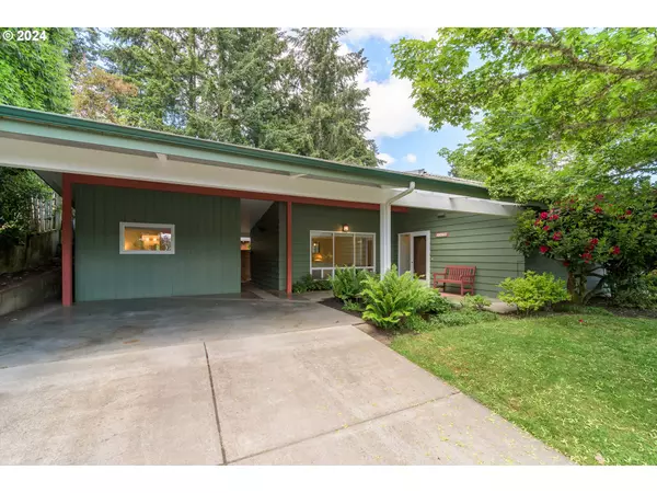 Eugene, OR 97405,3430 VIEW LN