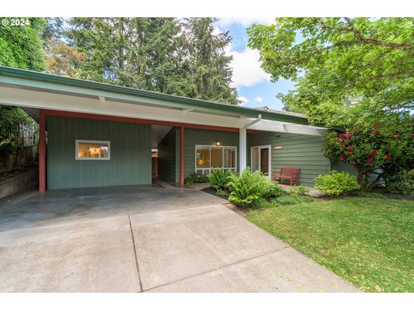 3430 VIEW LN, Eugene, OR 97405