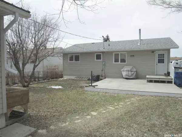 Coronach, SK S0H 0Z0,125 4th STREET W