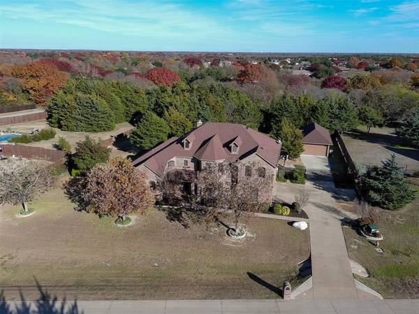 5062 Carlton Parkway,  Waxahachie,  TX 75165