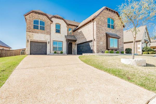 311 Featherstone Drive, Rockwall, TX 75087