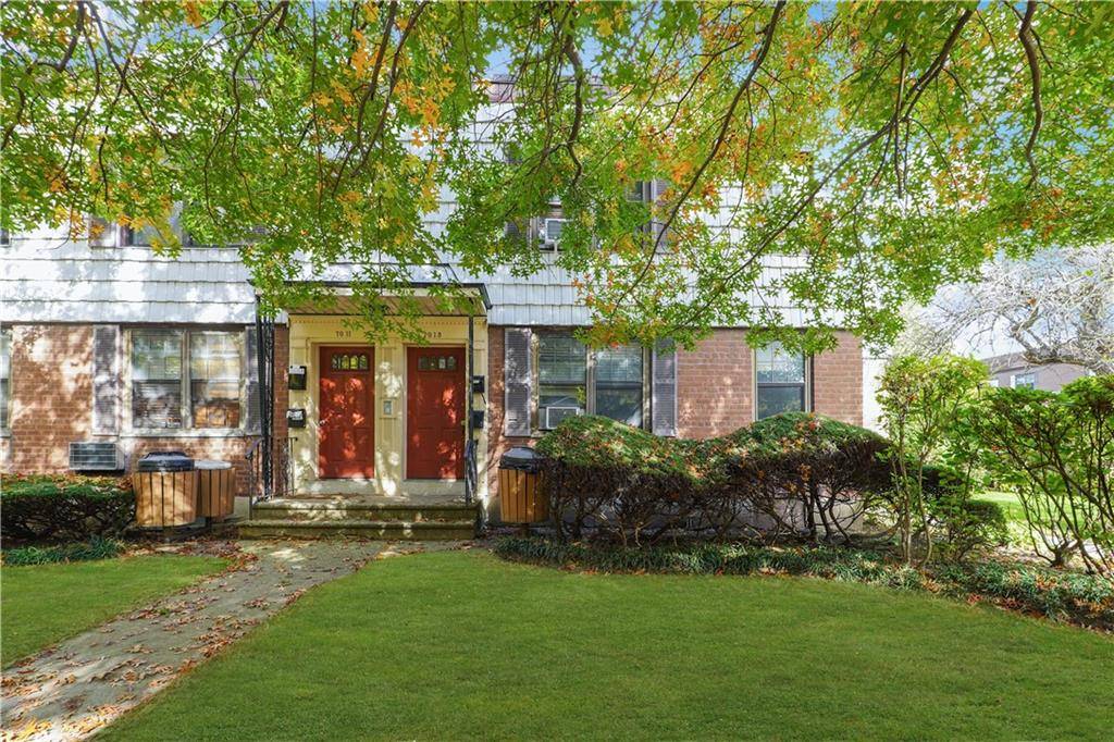7013 Park DR East #A, Flushing, NY 11367