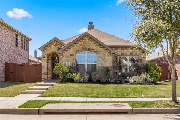 3005 Cassinia Parkway, Heartland, TX 75126