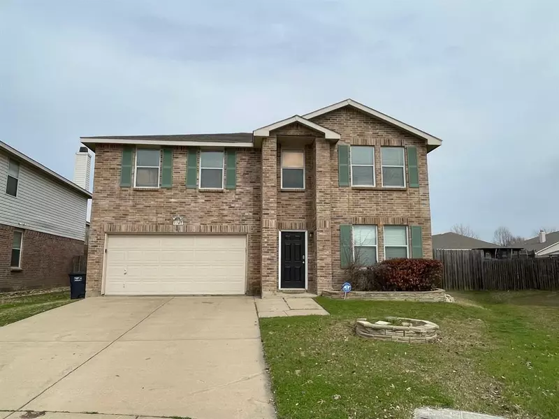 1741 Baxter Springs Drive, Fort Worth, TX 76247