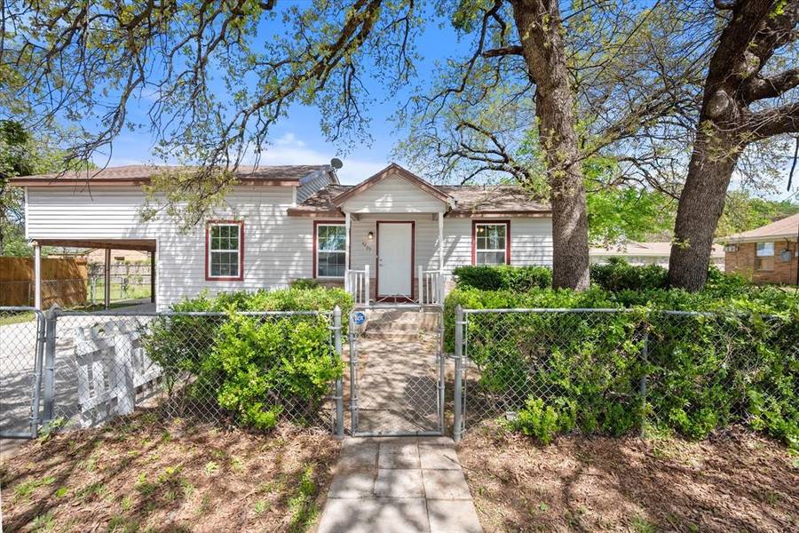 4205 Kelroy Street, Fort Worth, TX 76119